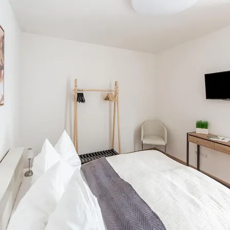 Gemuetliche Ferienwohnung, *
