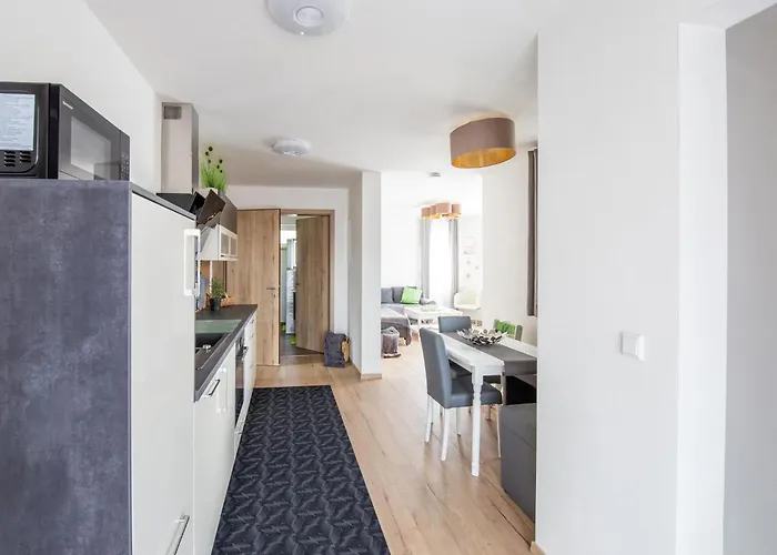 Gemuetliche Ferienwohnung, *